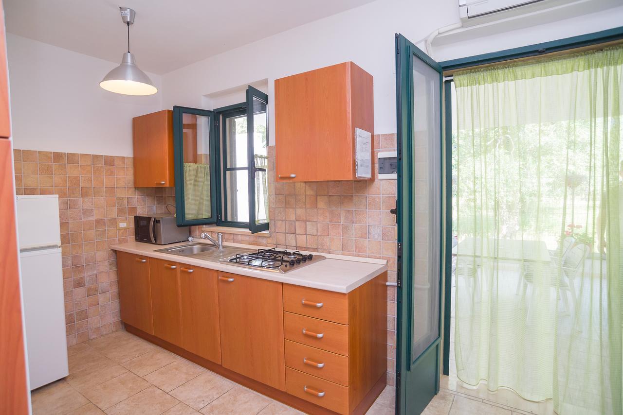 Arbi Case Vacanze Mattinata Exterior photo